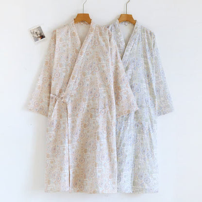 Kimono-Bademantel aus Baumwolle mit ethnischem Vintage-Blumenmuster - image 1