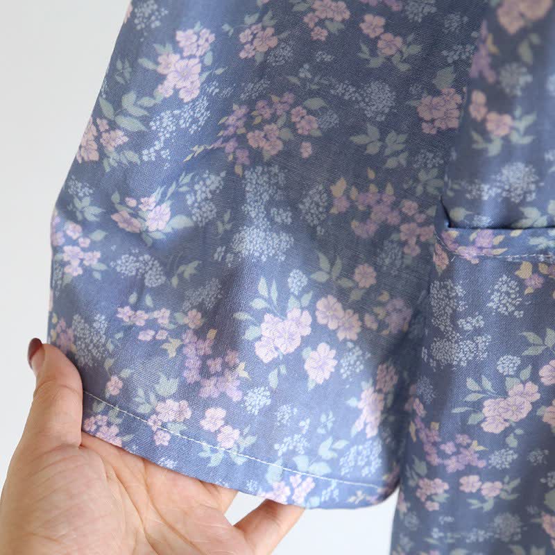 Rustikaler blauer Kimono-Bademantel aus Baumwolle mit Blumenmuster - image 7