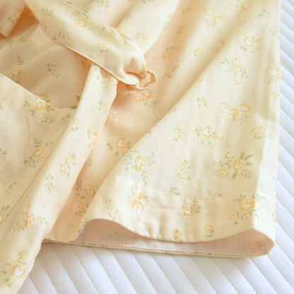 Gelber Kimono-Bademantel aus Baumwollgaze mit botanischem Motiv - image 6