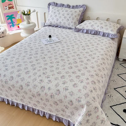 Violette Rüschen-Tagesdecke aus Baumwolle mit Blumenmuster - image 2