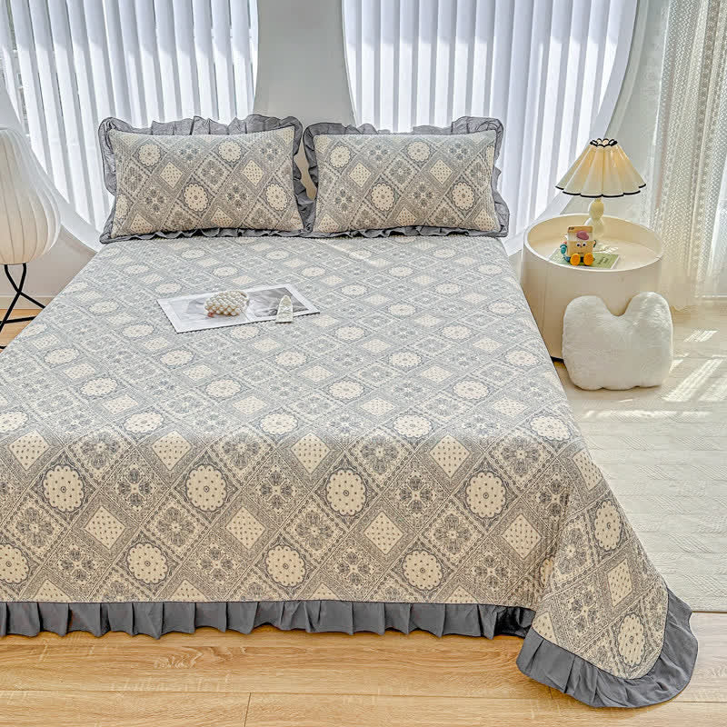 Rüschen-Tagesdecke aus Baumwollköper mit geometrischem Muster im Vintage-Stil - 2 Kissenbezüge - 48cm x 74cm - image 0
