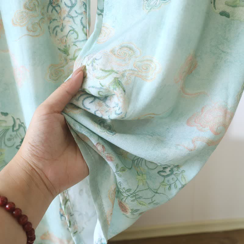 Orientalischer traditioneller Damenpyjama mit Blumenmuster - image 9