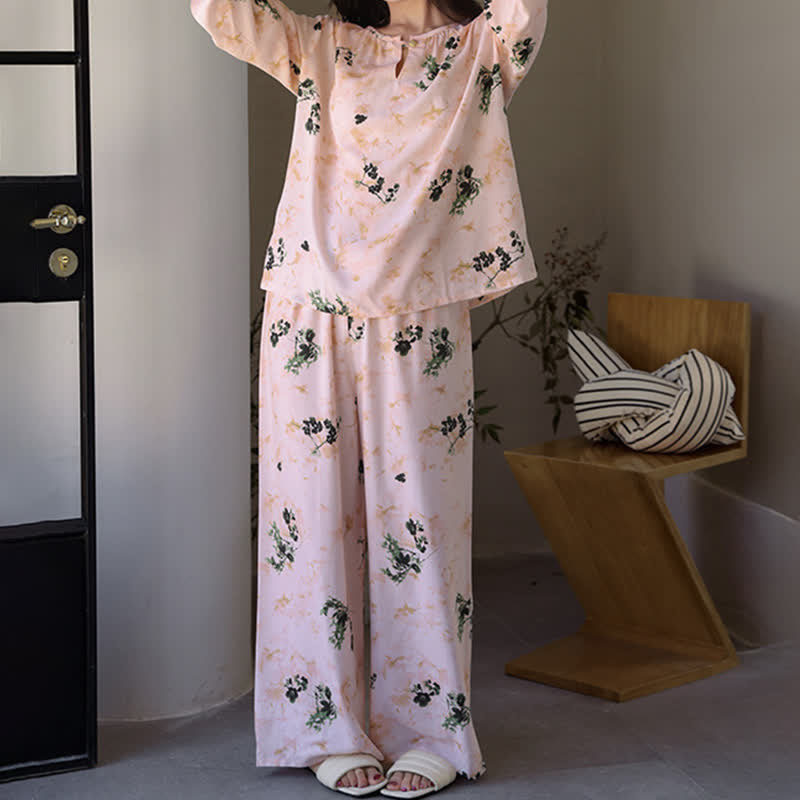 Langärmliger Damenpyjama mit ländlichem Blumenmuster - image 3