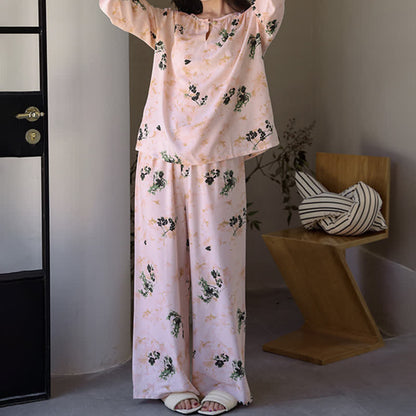 Langärmliger Damenpyjama mit ländlichem Blumenmuster - image 3