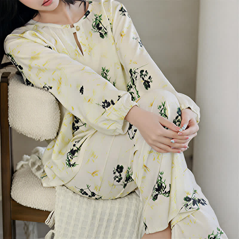 Langärmliger Damenpyjama mit ländlichem Blumenmuster - image 10