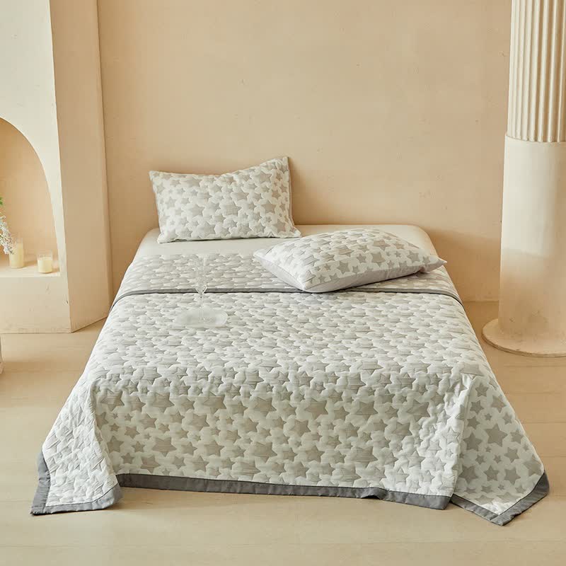Wende-Quilt-Set mit neutralem Sternenmuster - Grau - Steppdecke mit 2 Kissenbezügen - König - image 0