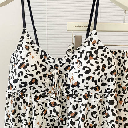 Hauskleid mit Leopardenmuster und Quasten - image 8