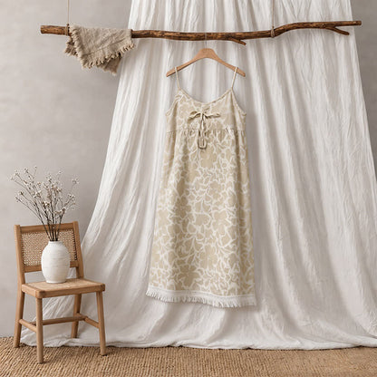 Cremefarbenes Nachtkleid mit Blumenmuster und Quasten - image 5