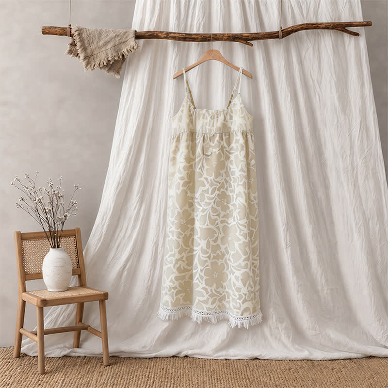 Cremefarbenes Nachtkleid mit Blumenmuster und Quasten - image 6