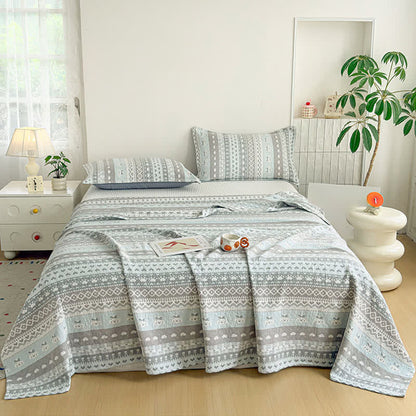 Fair-Isle-Stil-Baumwollgaze-Steppdecke - Grau - 2 Stück Kissenhandtücher - 52cm x 78cm - image 0
