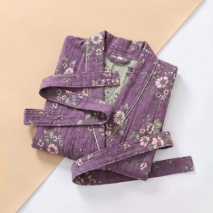Vintage Kimono-Bademantel aus Baumwolle, lila mit Blumenmuster - image 3