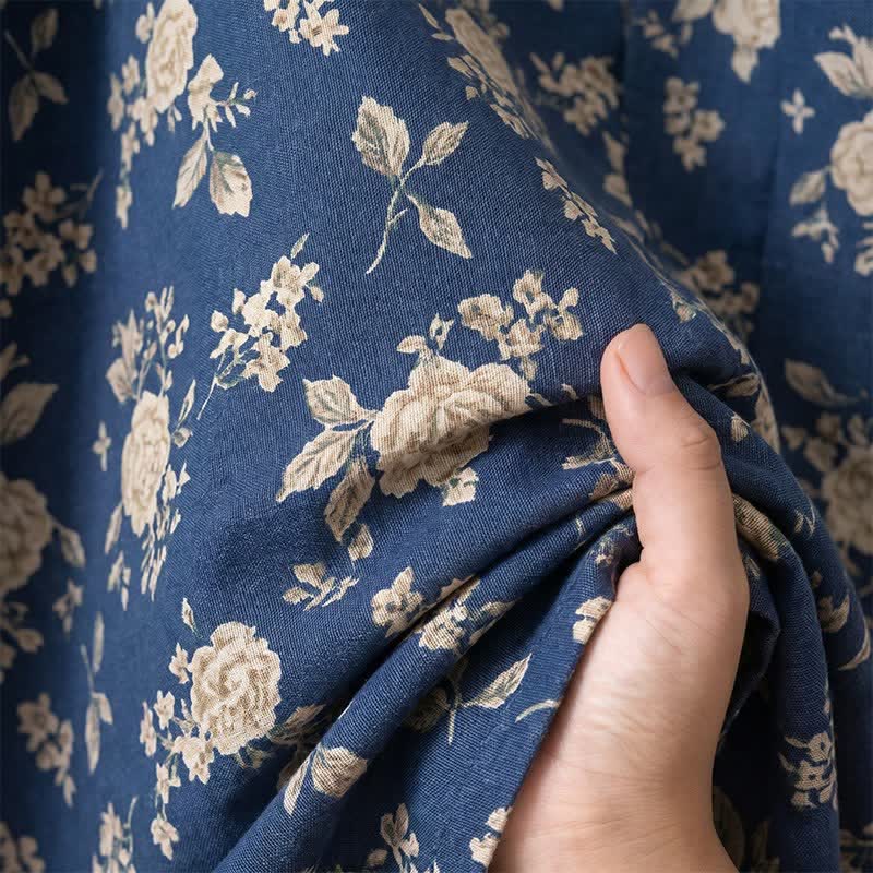 Indigoblauer Kimono-Bademantel mit Vintage-Blumenmuster - image 7