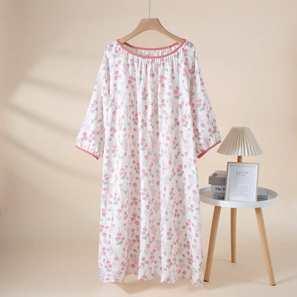 Nachtkleid aus Baumwolle in pastoralem Rosa mit Blumenmuster - image 1