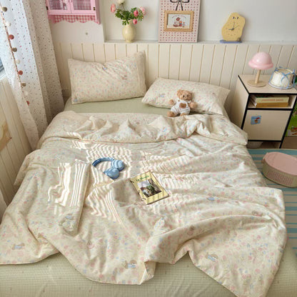Bettwäsche-Set aus Baumwolle in Creme mit floralem Spitzenbesatz - image 1