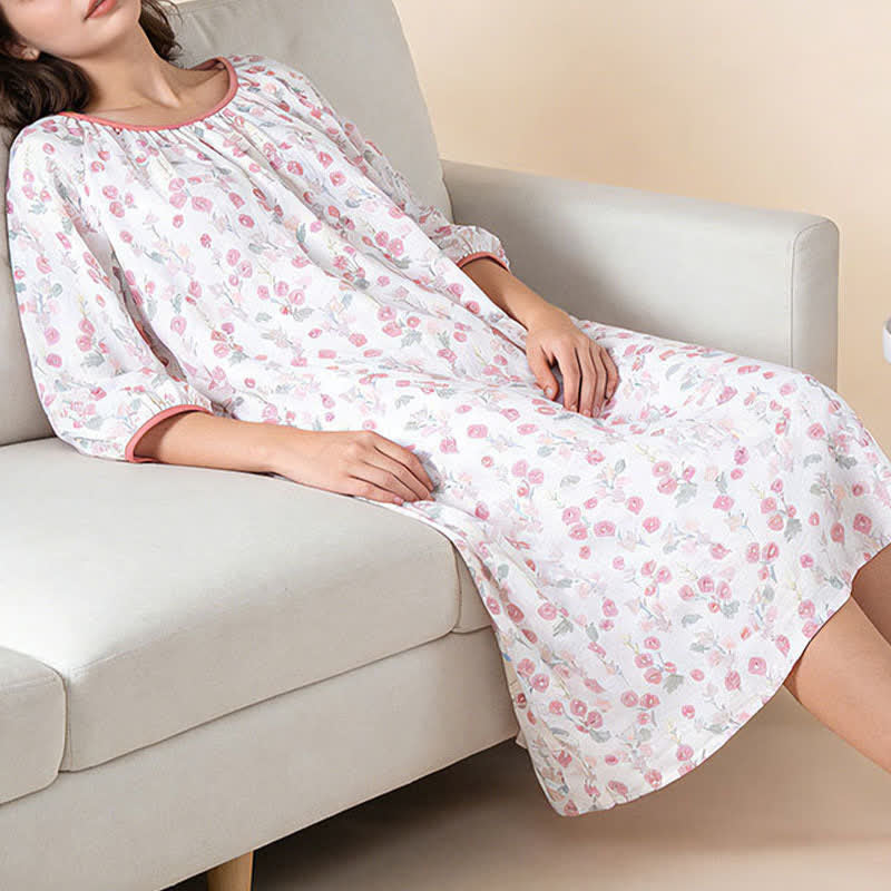 Nachtkleid aus Baumwolle in pastoralem Rosa mit Blumenmuster - image 5