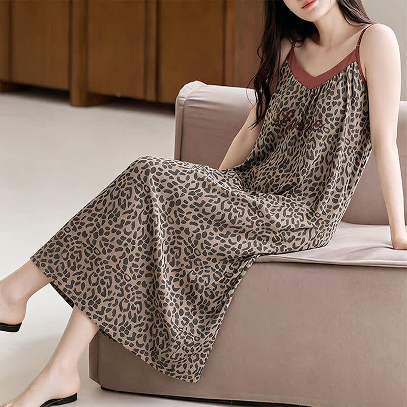 Nachtkleid aus Baumwolle mit Leopardenmuster - image 5