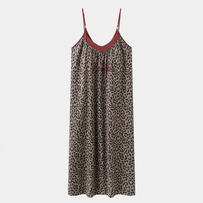 Nachtkleid aus Baumwolle mit Leopardenmuster - image 8