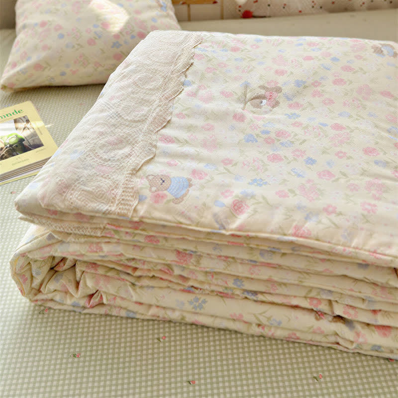 Bettwäsche-Set aus Baumwolle in Creme mit floralem Spitzenbesatz - image 0