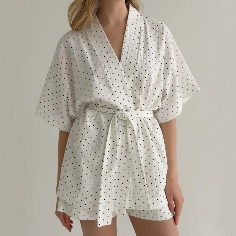 Kimono-Pyjama-Set aus Baumwolle mit Polka-Dots - image 1