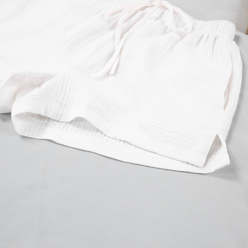 Pyjama-Set aus langärmeligem Oberteil und Shorts - image 12