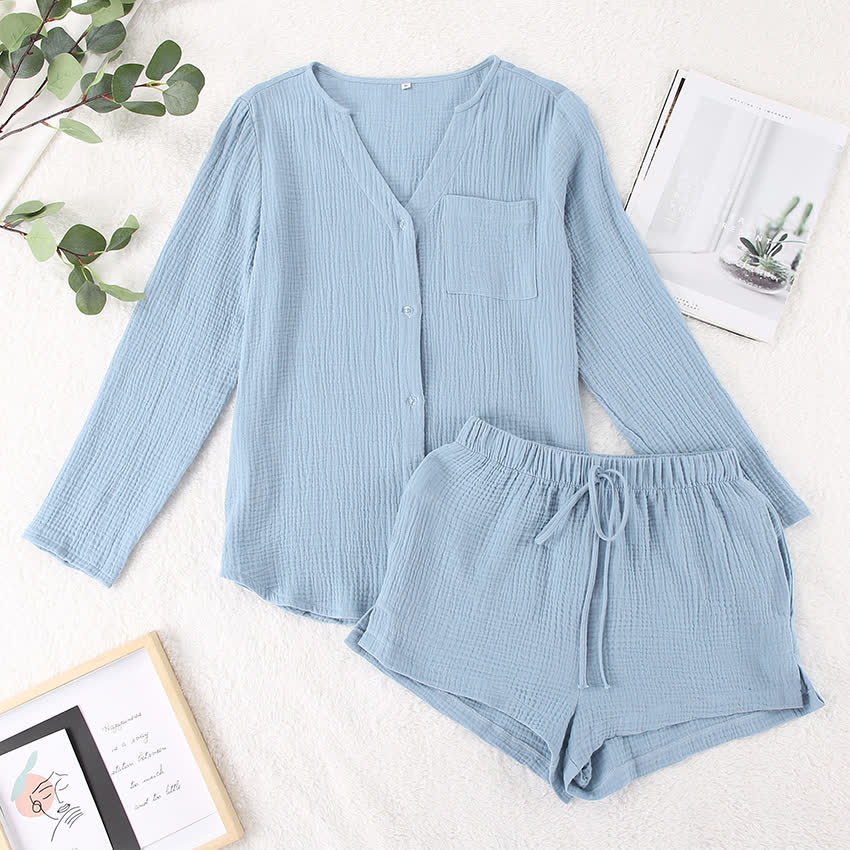 Pyjama-Set aus langärmeligem Oberteil und Shorts - image 1