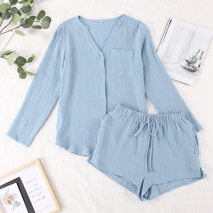 Pyjama-Set aus langärmeligem Oberteil und Shorts - image 1