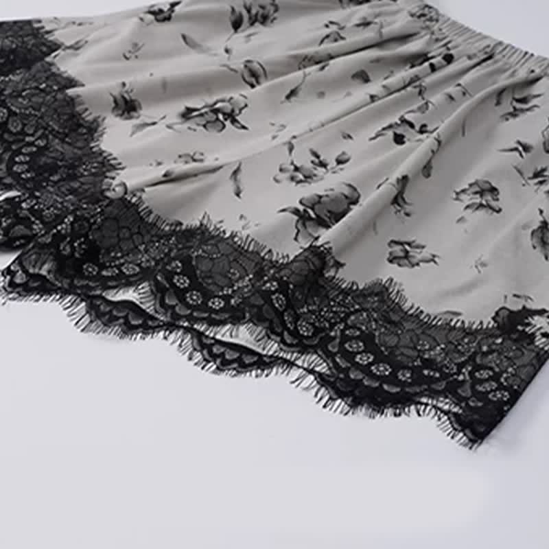 Romantisches Pyjama-Set mit floraler Spitze - image 8