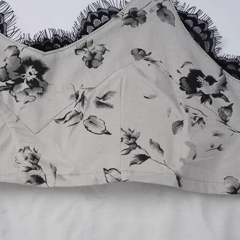 Romantisches Pyjama-Set mit floraler Spitze - image 5