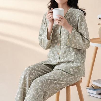 Weicher, geblümter Baumwollpyjama mit Knopfleiste - image 5