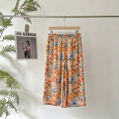 Vintage-Pyjamahose mit botanischem Print, kurze Ausführung - image 1