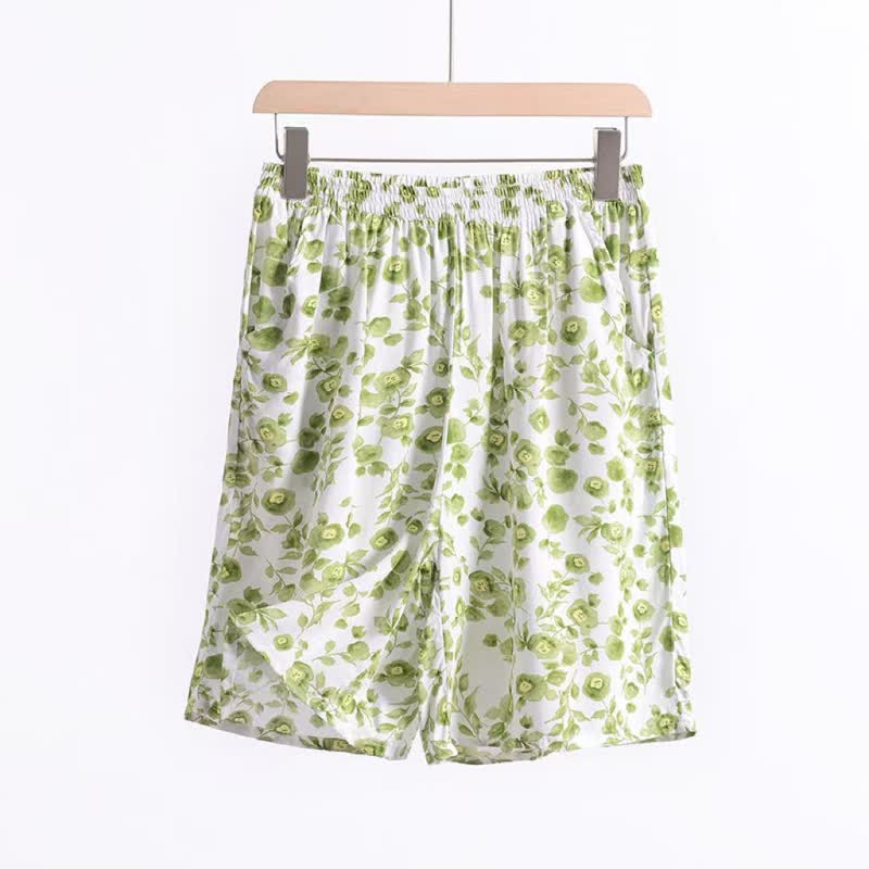 Sommerliche Lounge-Shorts aus Baumwolle mit Blumenmuster - image 4