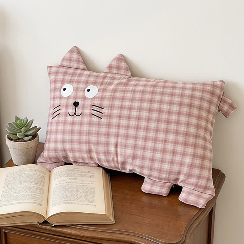 Kissen mit kariertem Katzenmotiv und Buchweizenfüllung - image 1