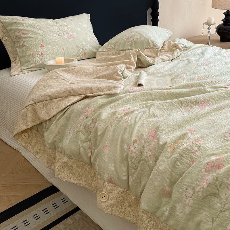 Patchworkdecke aus Baumwoll-Leinen mit Blumenmuster und Knopfleiste - image 0