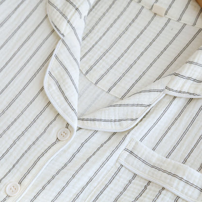 Lässiges Sommer-Loungewear-Set mit Streifen und Camp-Kragen - image 6