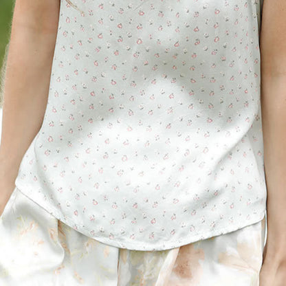 Loungewear-Set aus mintfarbenem Satin-Top und Shorts mit Blumenmuster - image 7