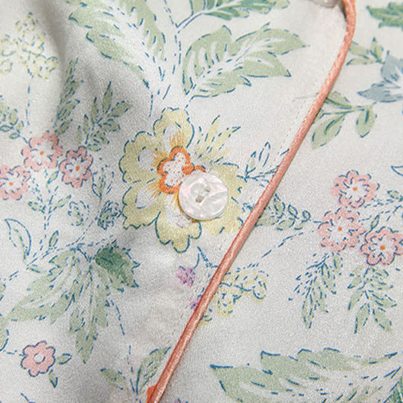 Französischer Satin-Kurzpyjama mit Blumenmuster für Sommernächte - image 11