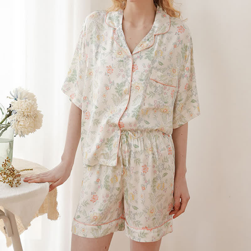 Französischer Satin-Kurzpyjama mit Blumenmuster für Sommernächte - image 1