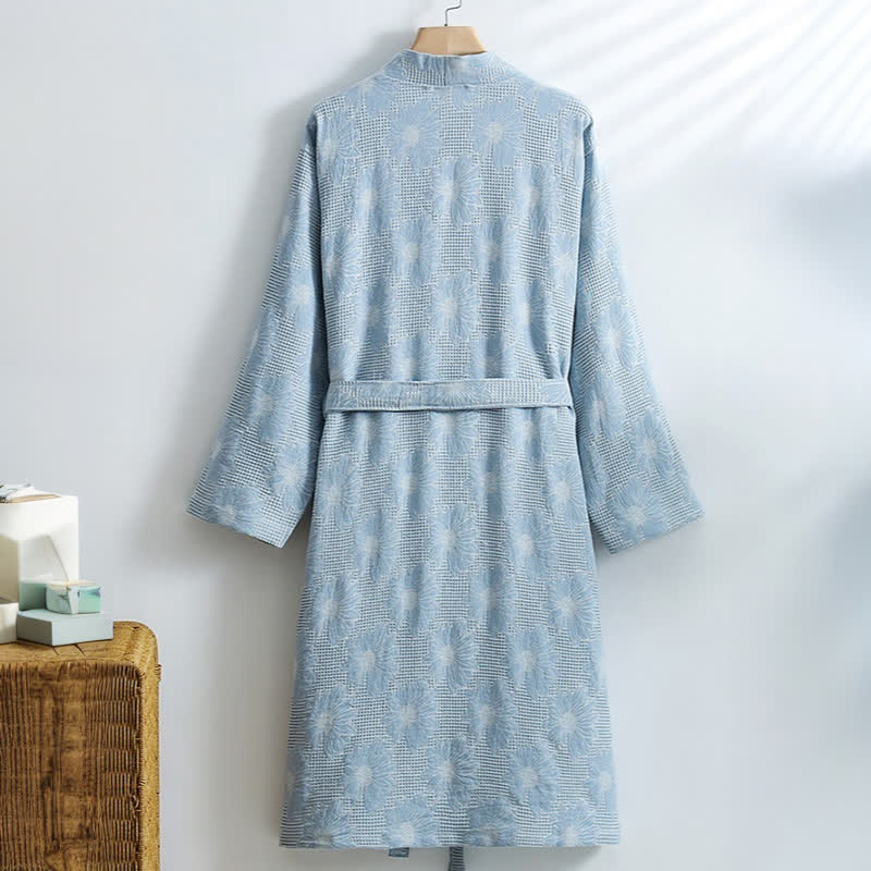 Kimono-Bademantel aus Baumwolle mit Sonnenblumenmuster und Waffelmuster - image 14