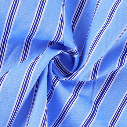 Loungewear-Set aus blau-weiß gestreiften Baumwoll-Cami-Shorts mit Spitze - image 6