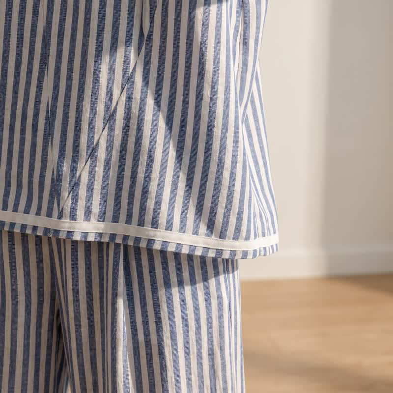 Zweiteiliges Loungewear-Set mit Küstenstreifen - image 4
