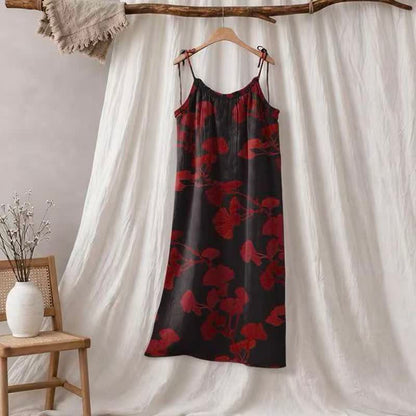 Maxikleid mit Ginkgoblatt-Schnittmuster - Schwarz & Rot - XL - image 30