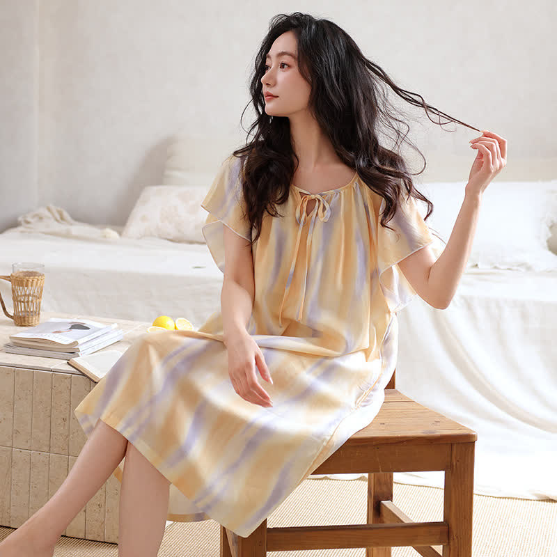 Nachtkleid mit Aquarellblumenmuster aus Lyocell mit Bindekragen - image 1