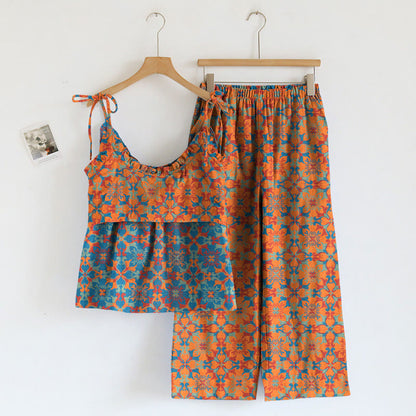 Boho-Pyjama-Set mit Blumenmuster und Bindeband - image 1