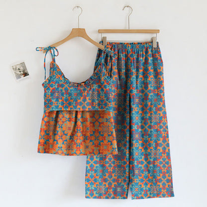 Boho-Pyjama-Set mit Blumenmuster und Bindeband - image 1