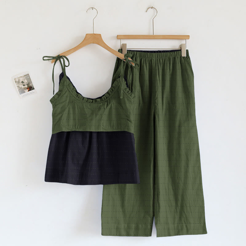 Lounge-Set aus strukturiertem, einfarbigem Camisole und Hose - image 17