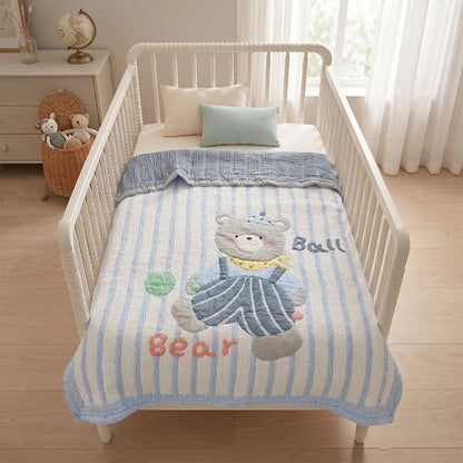 Gestreifte Babydecke mit Bärenmuster aus Lyocell - image 2