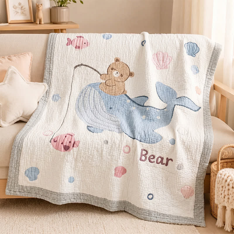 Babydecke mit Wal- und Bärenmotiv aus Lyocell - image 1