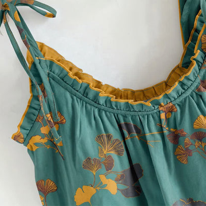 Loungewear-Set mit botanischem Blattmuster: Trägertop und Hose - image 1