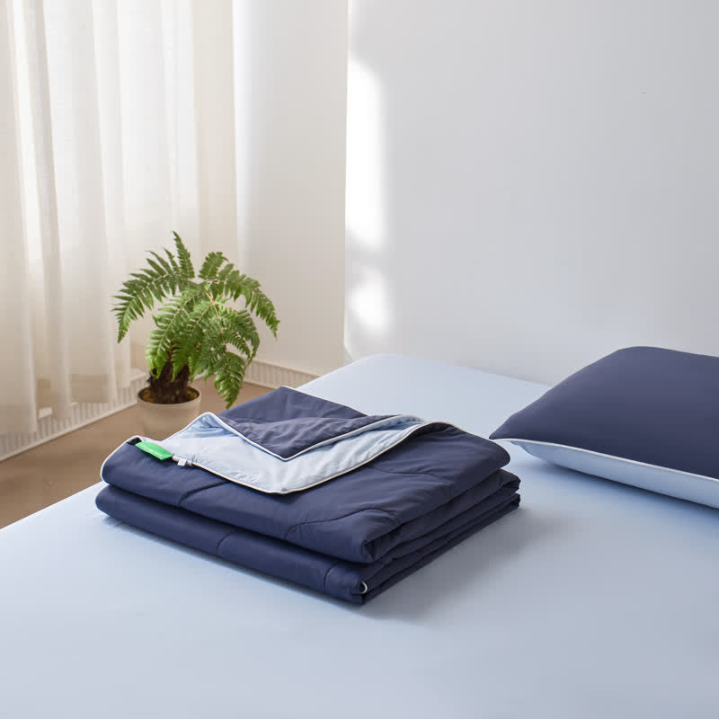 Doppelseitige, kühlende, leichte Sommerdecke - Marineblau - 79" × 91" - image 19