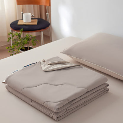 Doppelseitige, kühlende, leichte Sommerdecke - Latte Beige - 79" × 91" - image 25